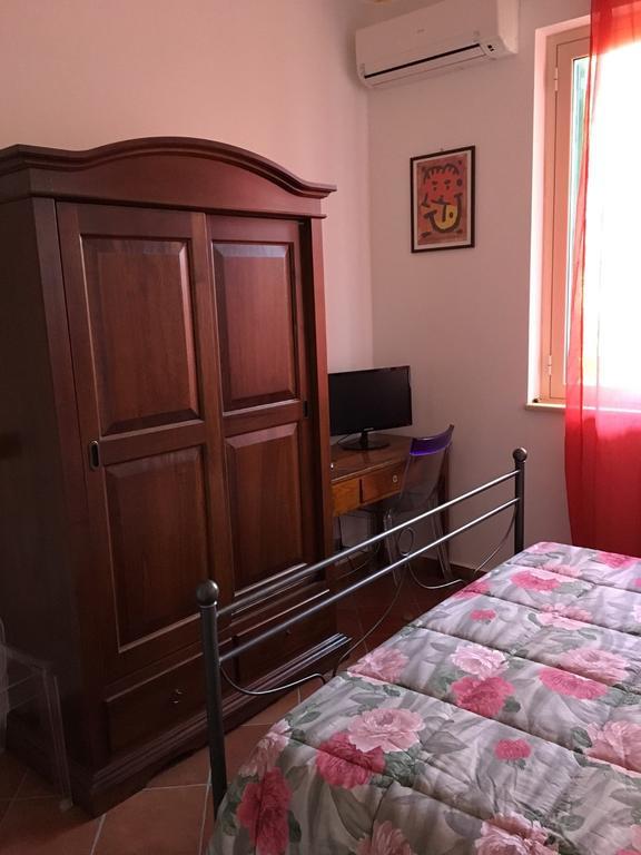 齐亚费布隆尼亚别墅住宿加早餐旅馆 帕蒂 外观 照片